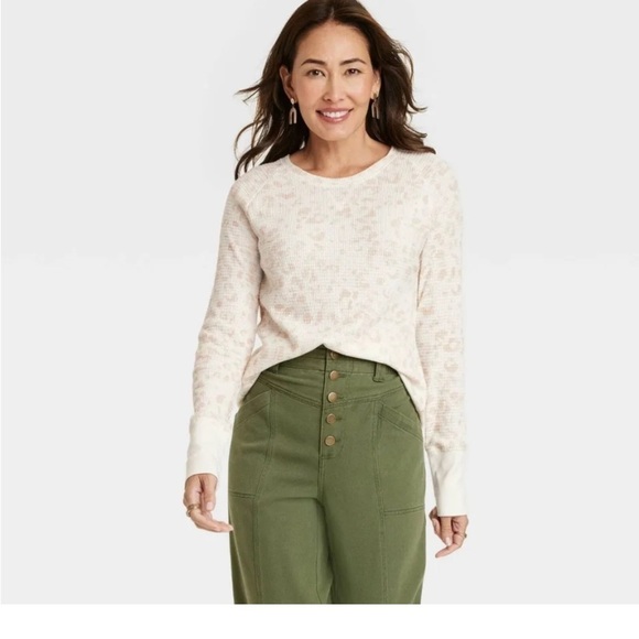 Knox Rose Tops - Knox rose animal print thermal long sleeve nwt